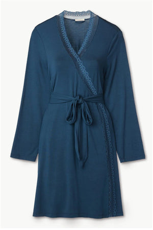 Lucie Classic Robe